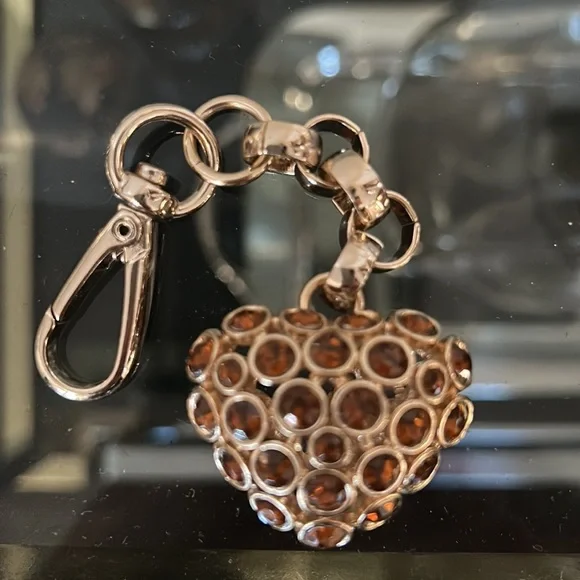 🔥2 X HP🔥VTG gold color Jewelry Heart Key Fob, Amber Style Rhinestones, NWOT - Picture 6 of 9